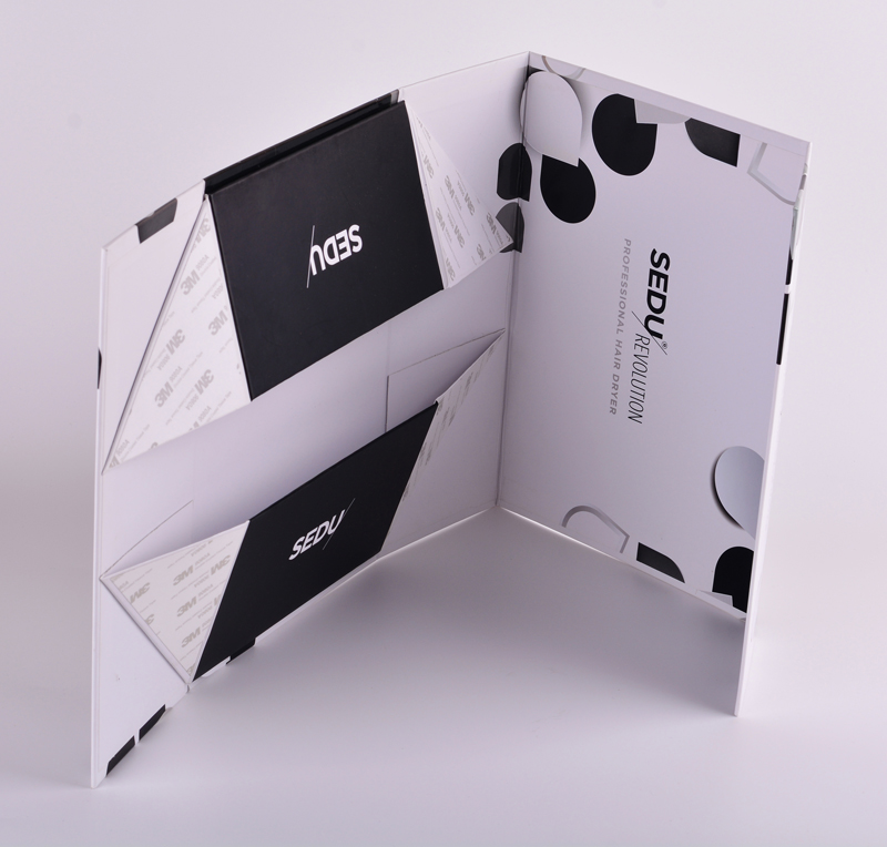 Folding box